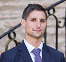 Profile picture for user tnabholz_1