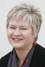 Profile picture for user lisa_3_2